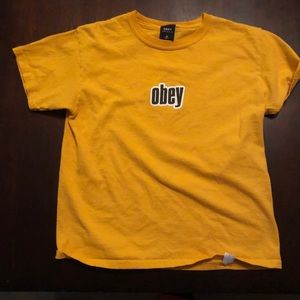 Obey tee size medium